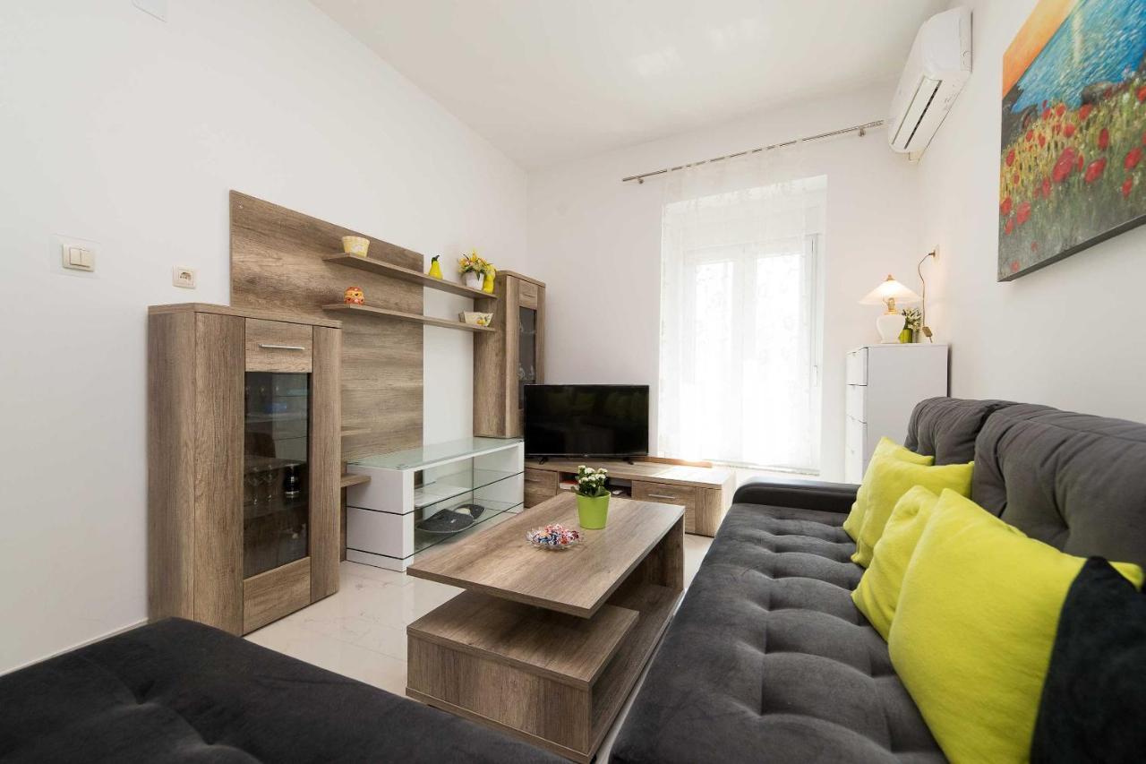 Apartamento Anvedor Crikvenica Exterior foto