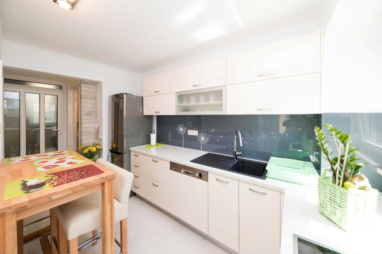Apartamento Anvedor Crikvenica Exterior foto