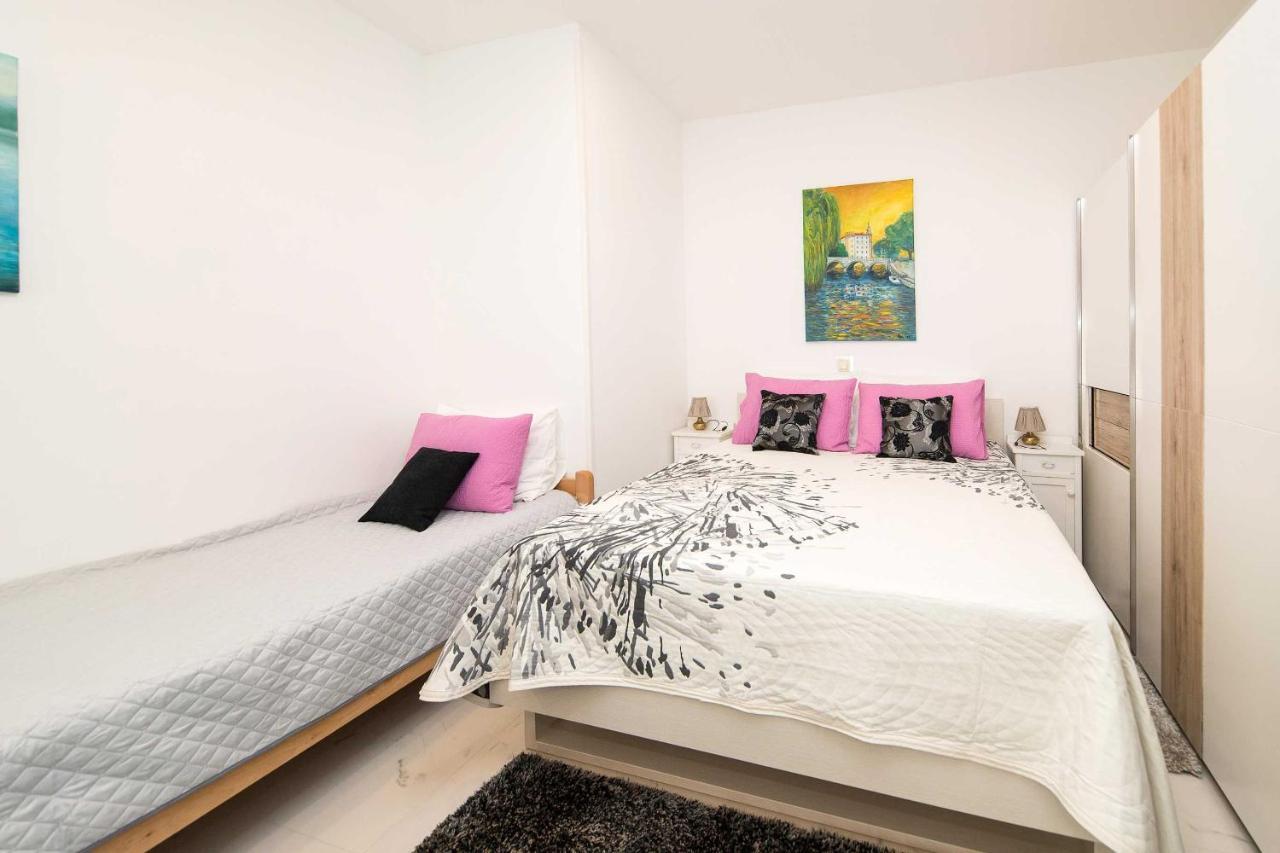 Apartamento Anvedor Crikvenica Exterior foto